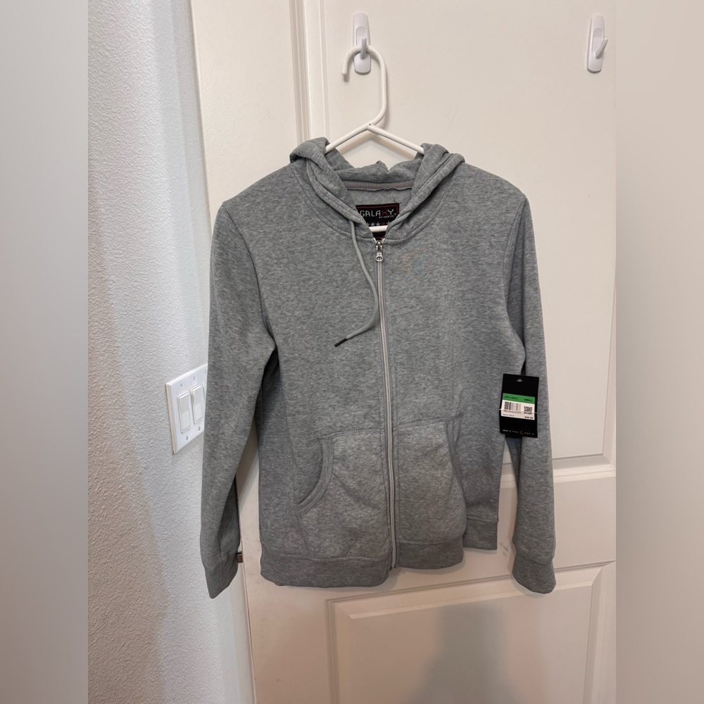 Galaxy By Harvic Grey Zip-Up Hoodie Sweater